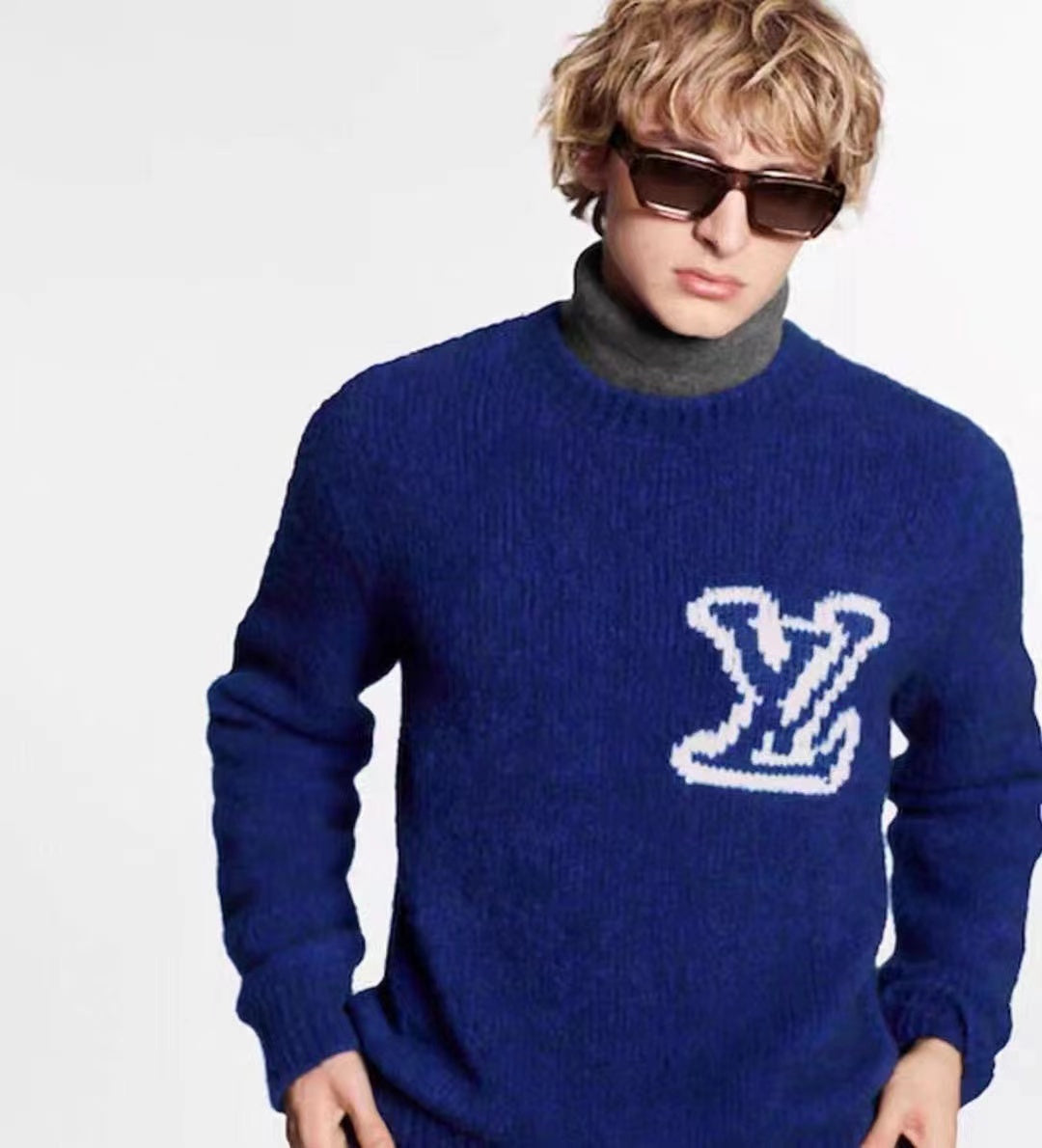 vuitton blue knit sweater