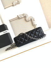 Load image into Gallery viewer, C h a n e l black/silver 13x20x7 cm.