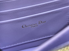 Load image into Gallery viewer, D I o r purple