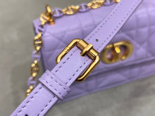 Load image into Gallery viewer, D I o r purple