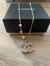 Load image into Gallery viewer, C h a n e l necklace
