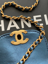 Load image into Gallery viewer, C h a n e l blue 13x20x7 cm.