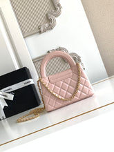 Load image into Gallery viewer, C h a n e l pink 13x20x7 cm.