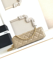 C h a n e l beige13x20x7 cm.
