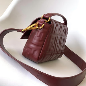 F e n d i burgundy 26cm