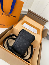 Load image into Gallery viewer, LvTrunk Wearable Wallet