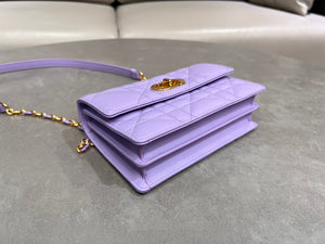 D I o r purple