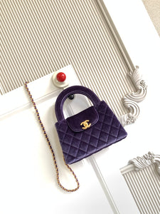 C h a n e l purple 13x20x7 cm.