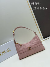 Load image into Gallery viewer, D I o r 23x13x6 cm.