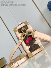 Load image into Gallery viewer, L v cherry 23x16x6 cm.