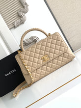 Load image into Gallery viewer, C  h a n e l 29cm, 23 cm, 19 cm.
