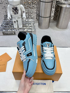 L v sneakers blue