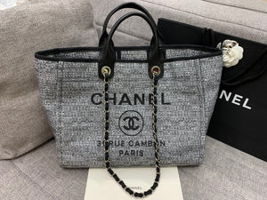 C h a n e l tote 38cm