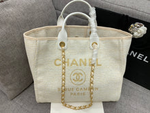 Load image into Gallery viewer, C h a n e l tote 38cm bag