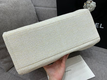 Load image into Gallery viewer, C h a n e l tote 38cm bag