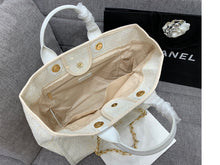 Load image into Gallery viewer, C h a n e l tote 38cm bag