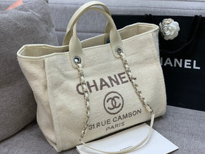 C h a n e l tote 38cm