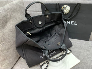 C h a n e l tote 38cm