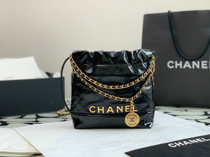 C h a n e l 22