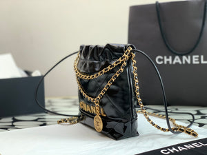 C h a n e l 22