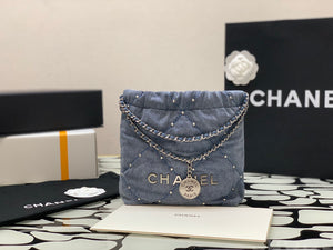C h a n e l 22