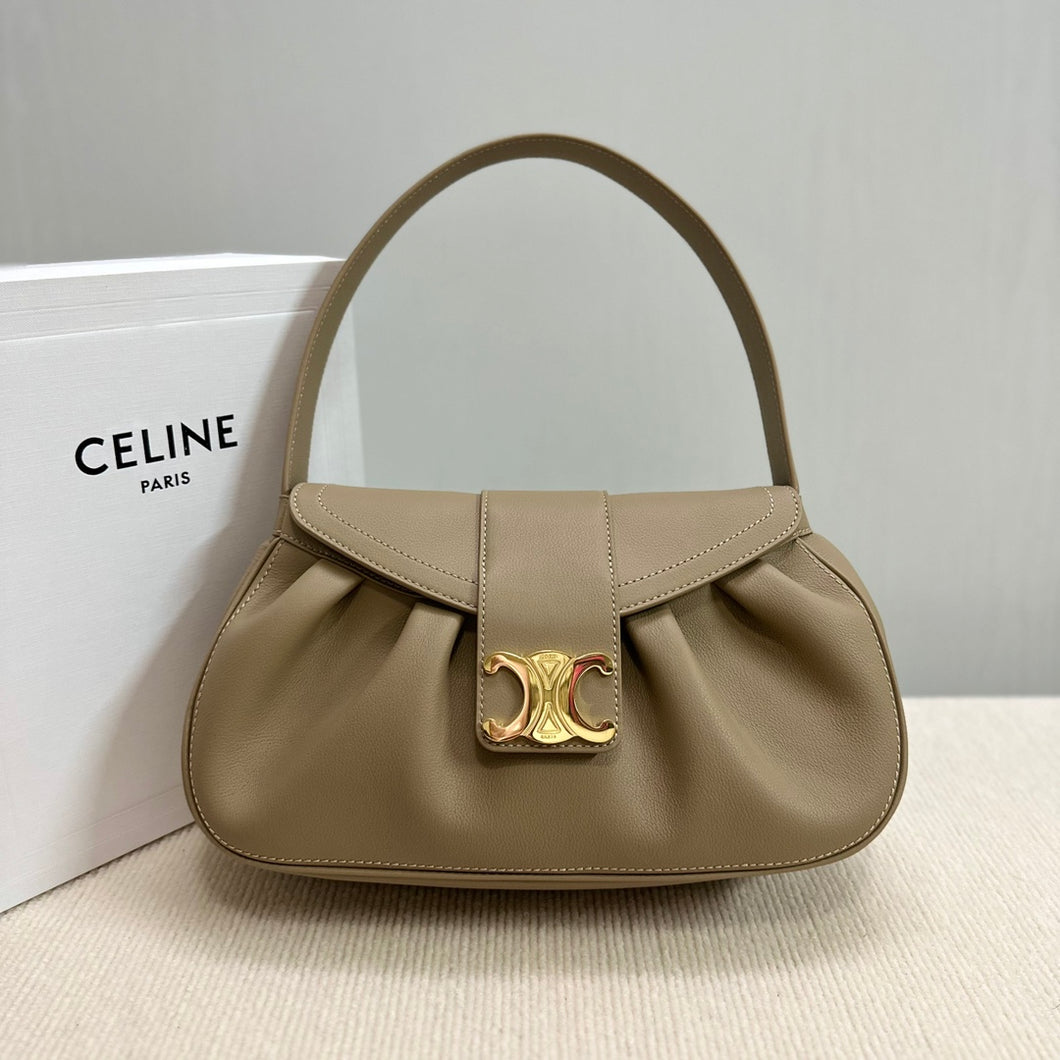 C eline 33x19x9 cm.