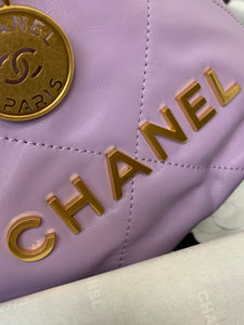C h a n e l 22
