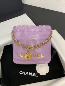 C h a n e l 22