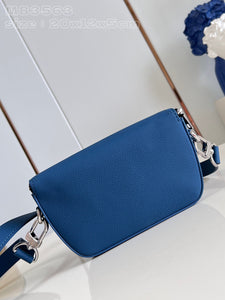 L v cross body 20cm