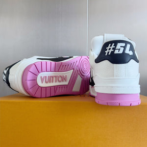 L v Sneakers