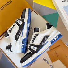 Load image into Gallery viewer, L v Sneakers