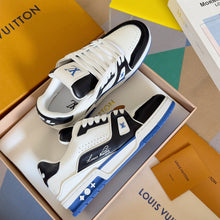 Load image into Gallery viewer, L v Sneakers