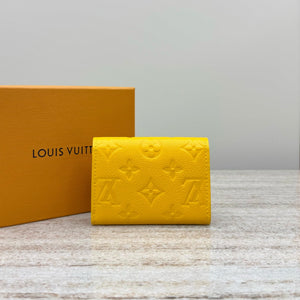 L v wallet 8x2.5x11cm
