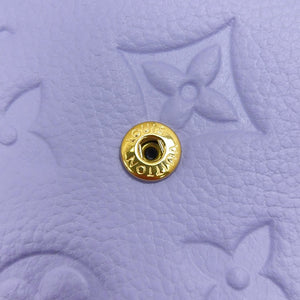 L v wallet 8x2.5x11cm