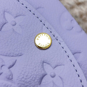 L v wallet 8x2.5x11cm