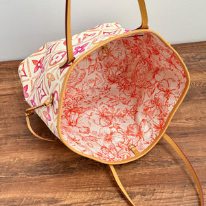 L v 31x28x14 cm.