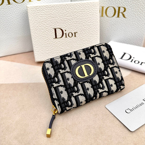 D i o r wallet