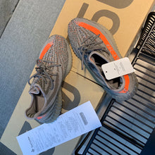 Load image into Gallery viewer, Y E E Z Y - 350 - B 0 0 S T (HiDef)