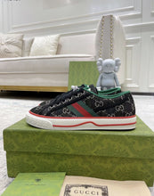 Load image into Gallery viewer, G U C C I - S K 8: Colourway 01