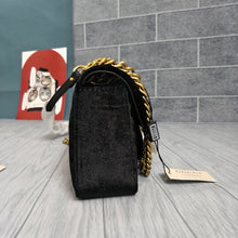 Load image into Gallery viewer, GG Marmont velvet bag