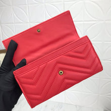 Load image into Gallery viewer, Double G Wallet - Red