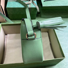 Load image into Gallery viewer, G u c c i green soho