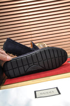 Load image into Gallery viewer, G U C C I - Driving Shoe (2 Colours Available)