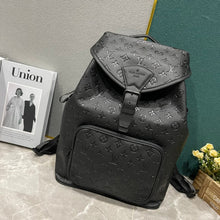 Load image into Gallery viewer, L v backpack 32*40*19 cm.