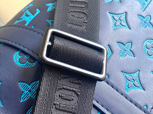 Load image into Gallery viewer, L v duffle keepall 50