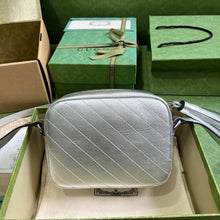 Load image into Gallery viewer, G u c c i silver soho