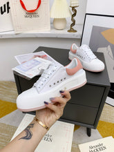 Load image into Gallery viewer, A L E X A N D E R - M c Q U E E N - 2-Tone Sneakers (Light Pink)