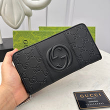 Load image into Gallery viewer, G u c c i wallet