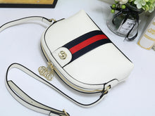 Load image into Gallery viewer, Ophidia shoulder bag