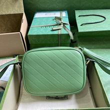 Load image into Gallery viewer, G u c c i green soho